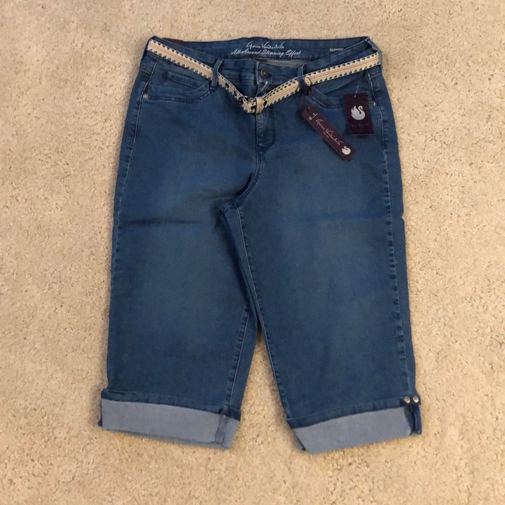 Gloria Vanderbilt Jean crop